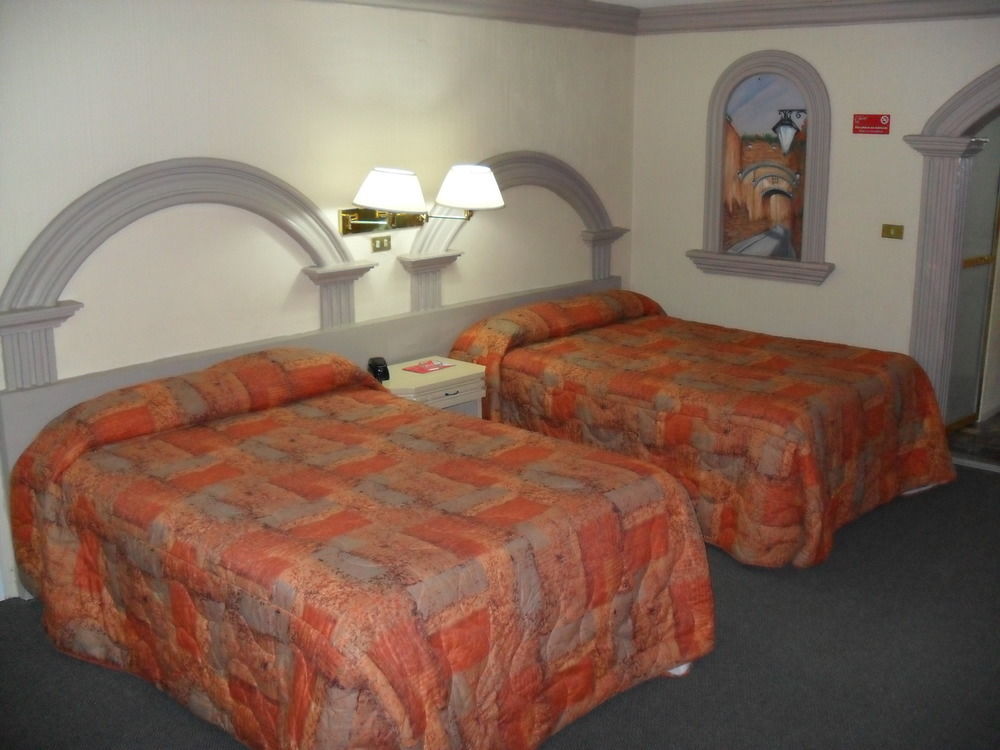 Hotel Flamingo Ирапуато Экстерьер фото