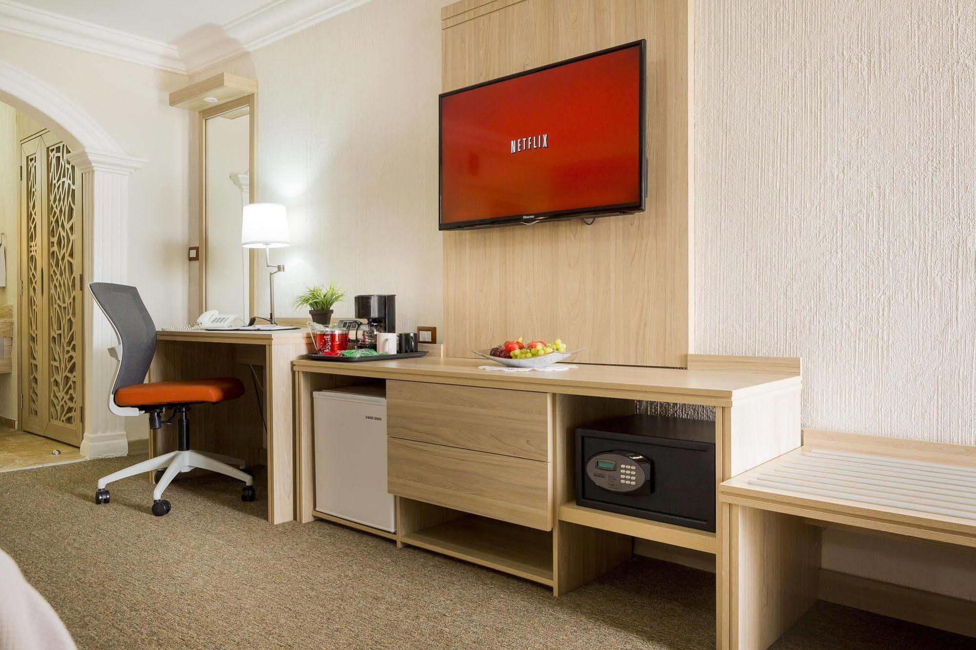 Hotel Flamingo Ирапуато Экстерьер фото