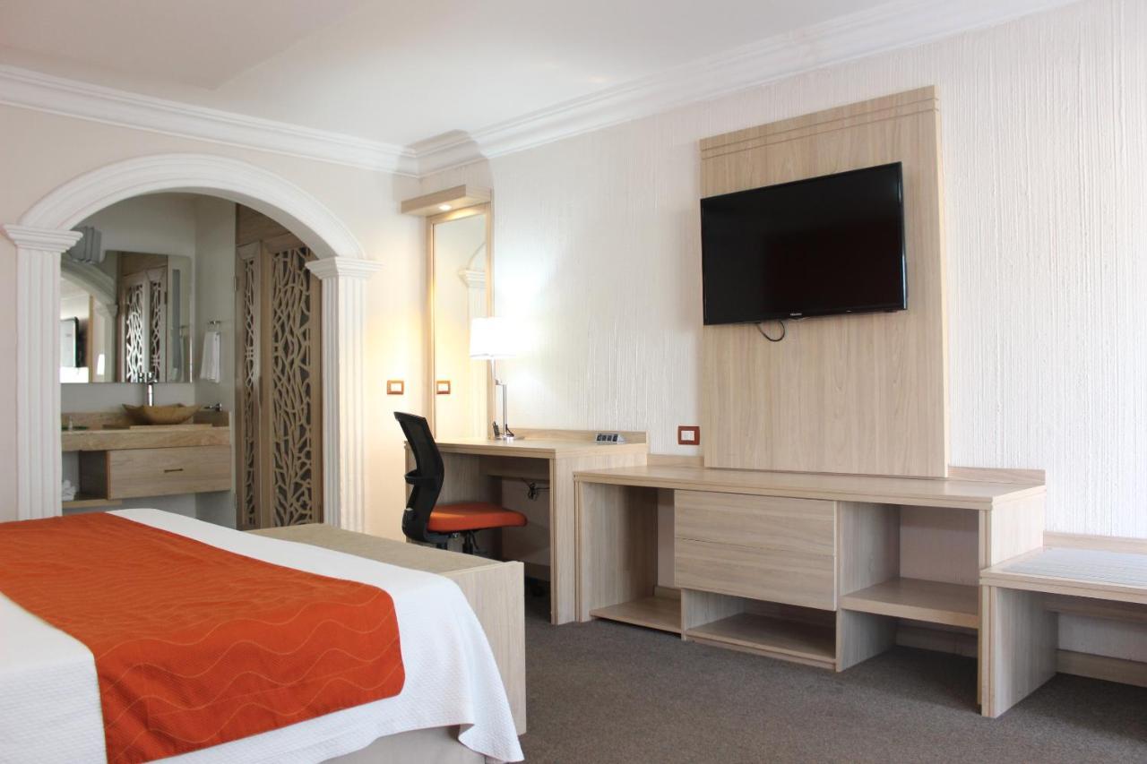 Hotel Flamingo Ирапуато Экстерьер фото