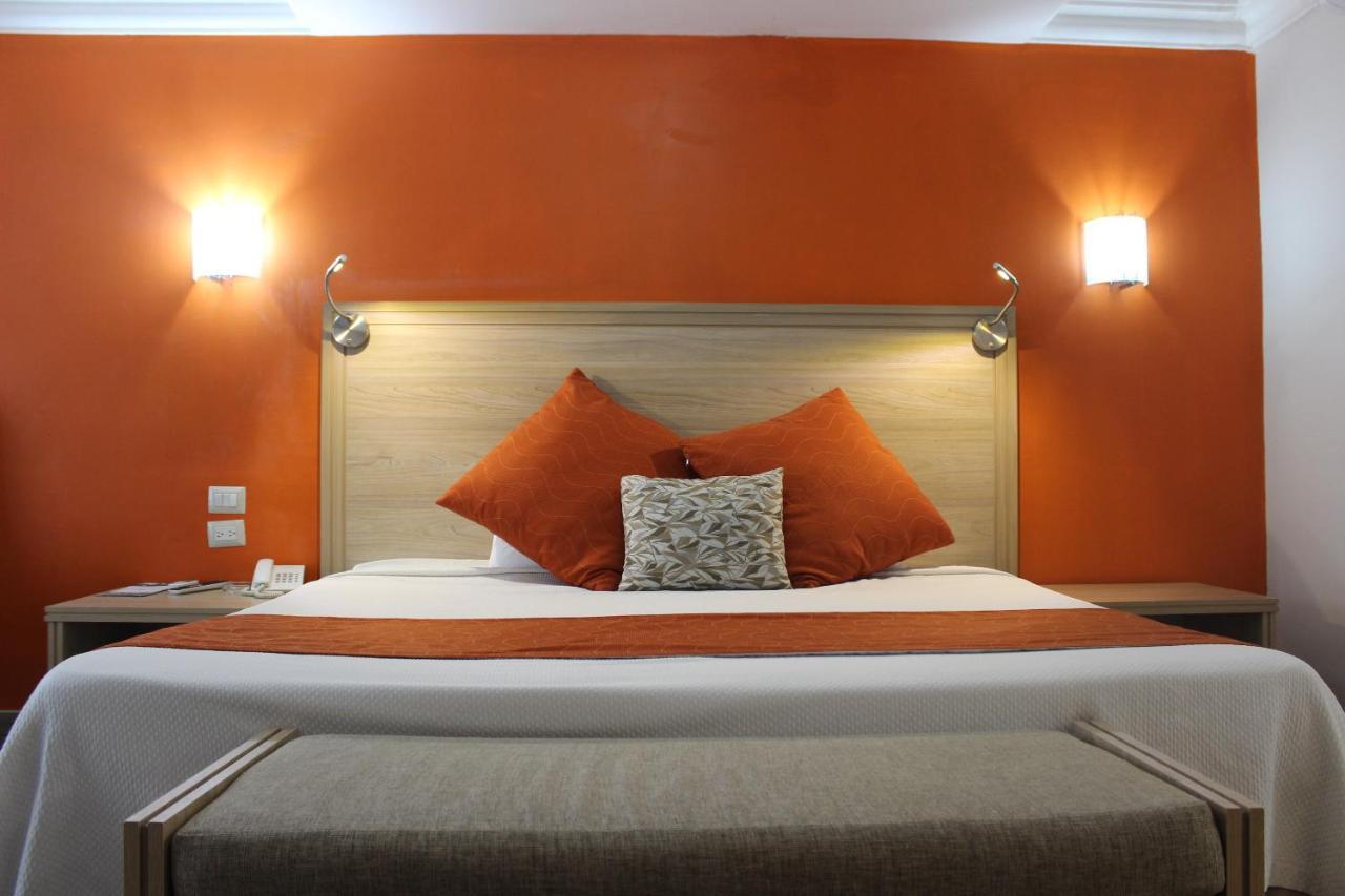 Hotel Flamingo Ирапуато Экстерьер фото